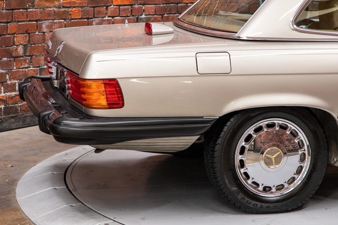 1987 Mercedes-Benz R107 SL-Class - Image 27 of 31