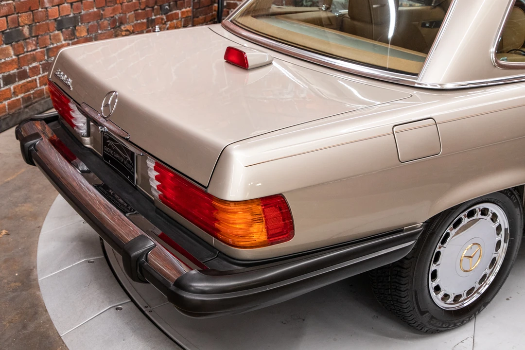 1987 Mercedes-Benz R107 SL-Class - Image 25 of 31