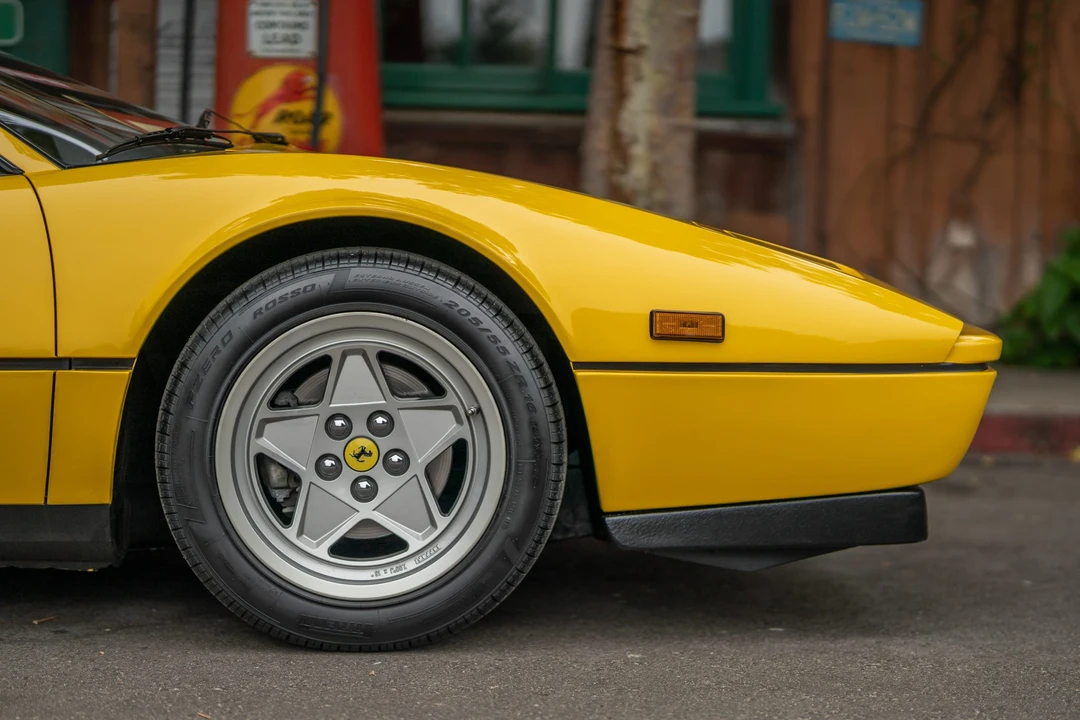 1988 Ferrari 328 GTS - Image 28 of 31