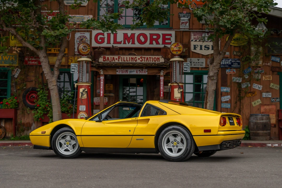 1988 Ferrari 328 GTS - Image 11 of 31