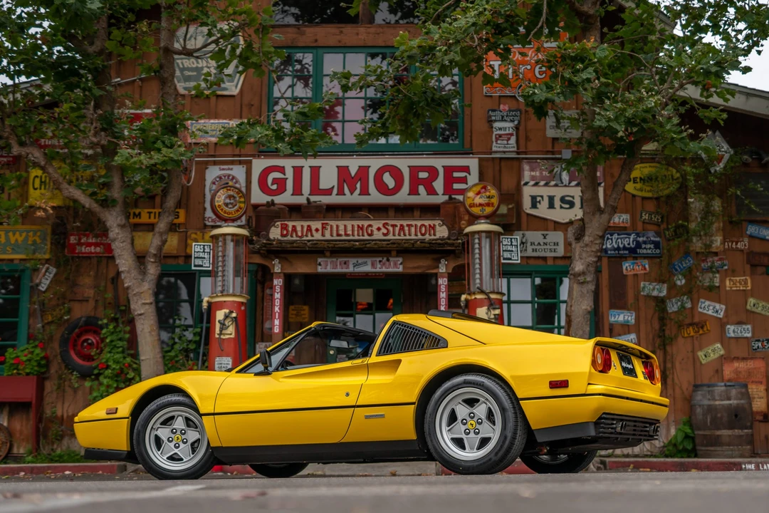 1988 Ferrari 328 GTS - Image 12 of 31