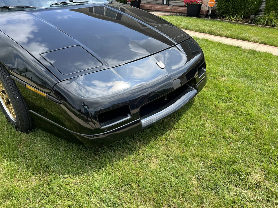 1988 Pontiac Fiero GT - Image 19 of 31