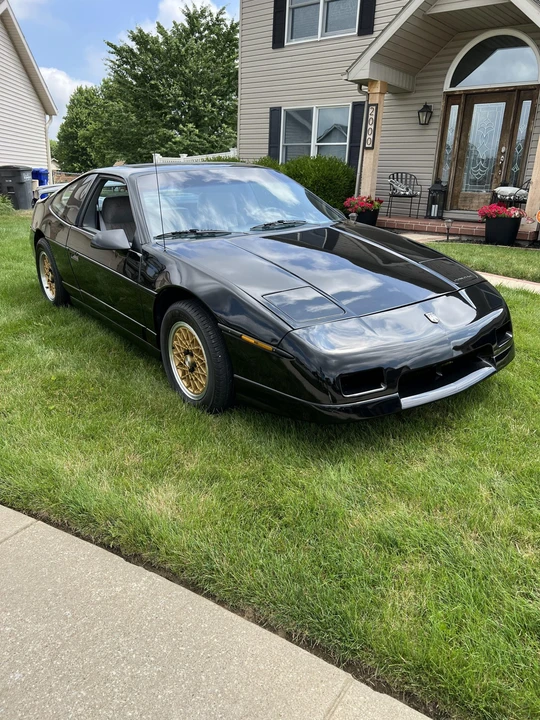 1988 Pontiac Fiero GT - Image 11 of 31