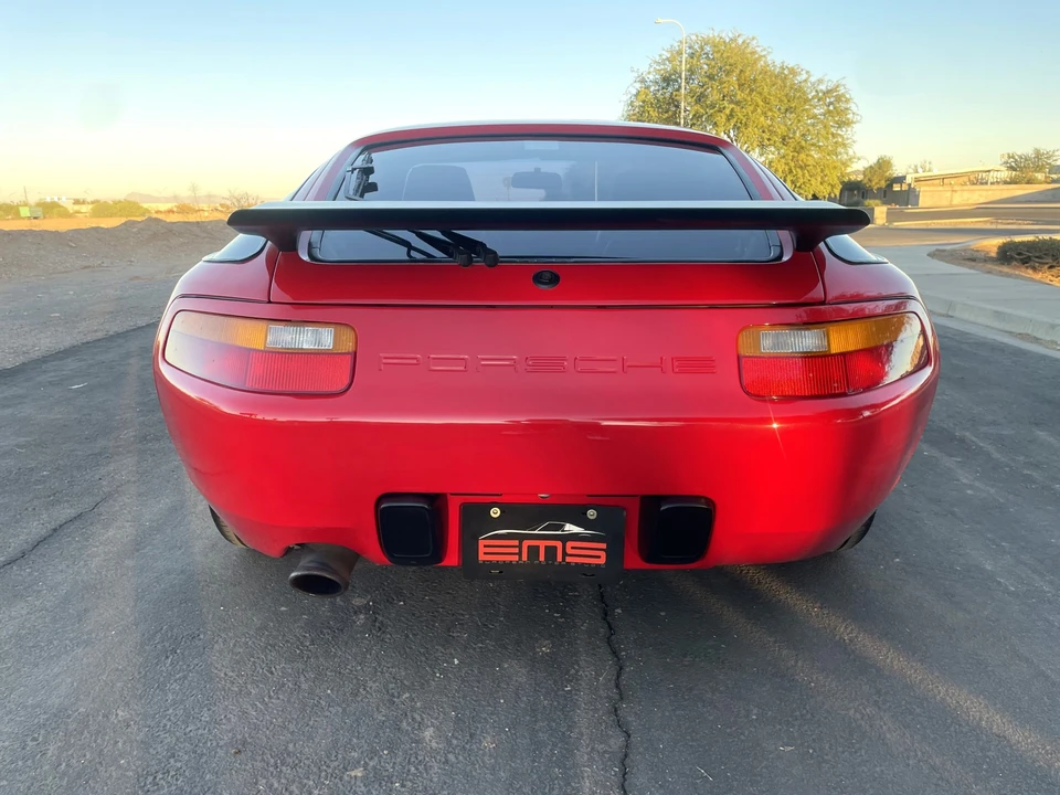 1988 Porsche 928 S4 - Image 22 of 31