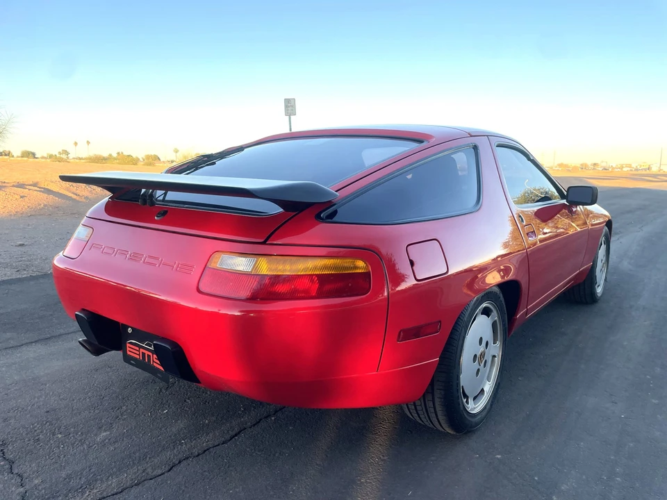 1988 Porsche 928 S4 - Image 23 of 31