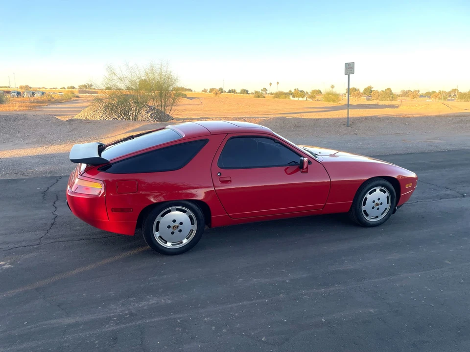 1988 Porsche 928 S4 - Image 26 of 31