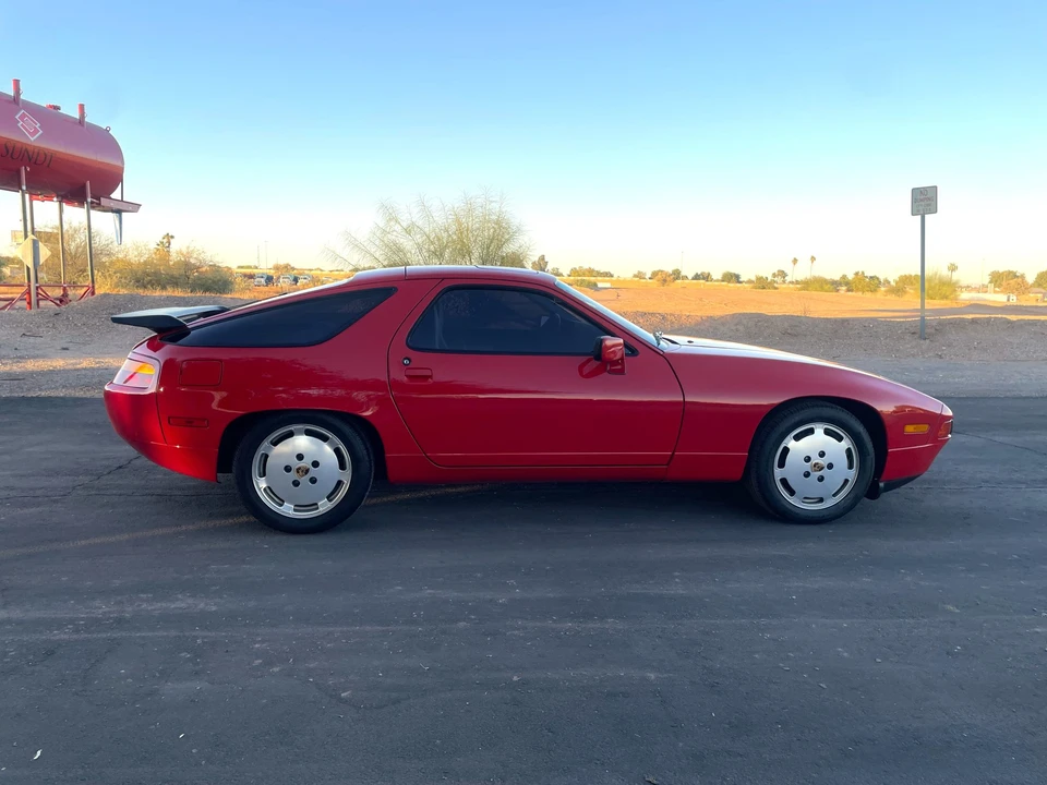 1988 Porsche 928 S4 - Image 27 of 31