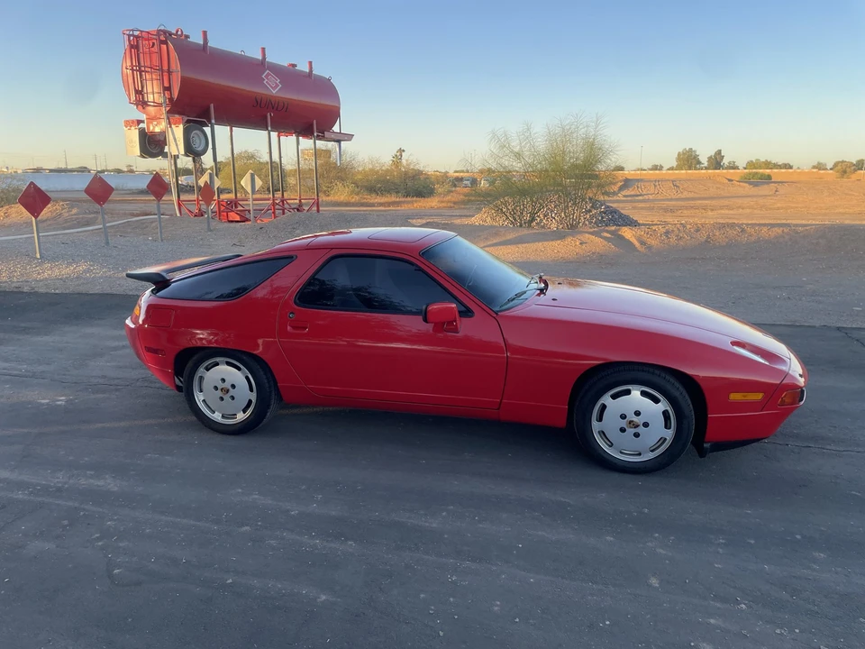 1988 Porsche 928 S4 - Image 28 of 31