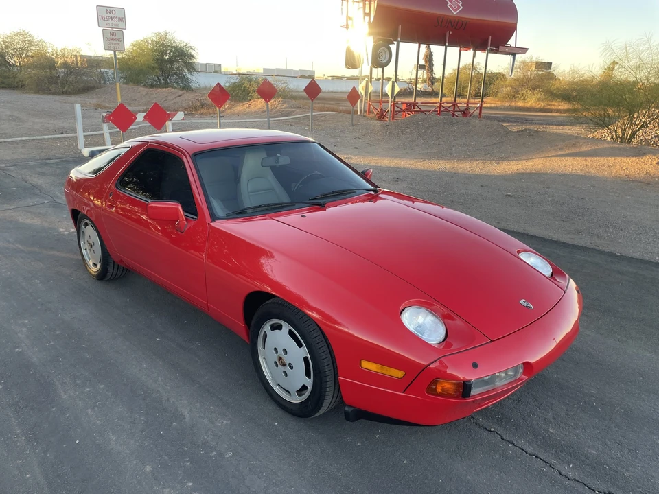1988 Porsche 928 S4 - Image 3 of 31