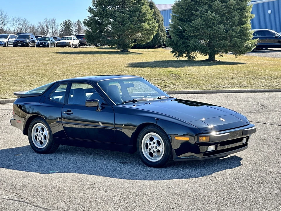 1988 Porsche 944 S - Image 26 of 31