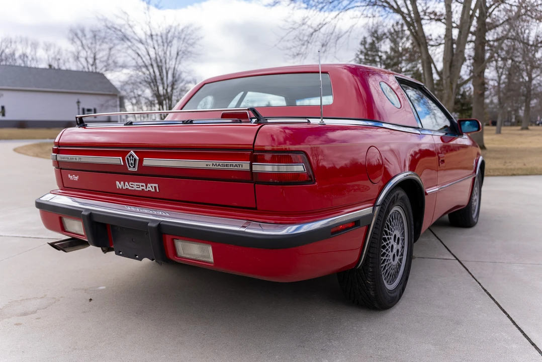 1989 Chrysler TC by Maserati - Image 23 of 31