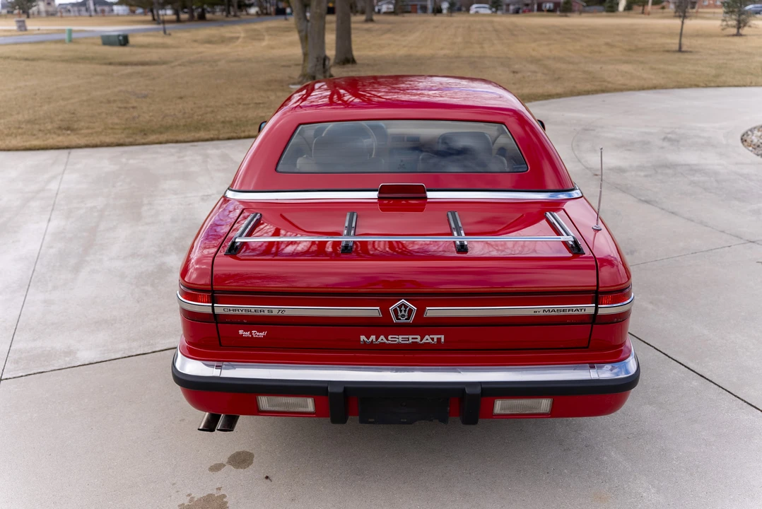 1989 Chrysler TC by Maserati - Image 18 of 31