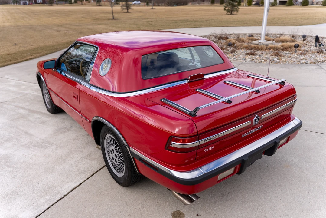 1989 Chrysler TC by Maserati - Image 12 of 31