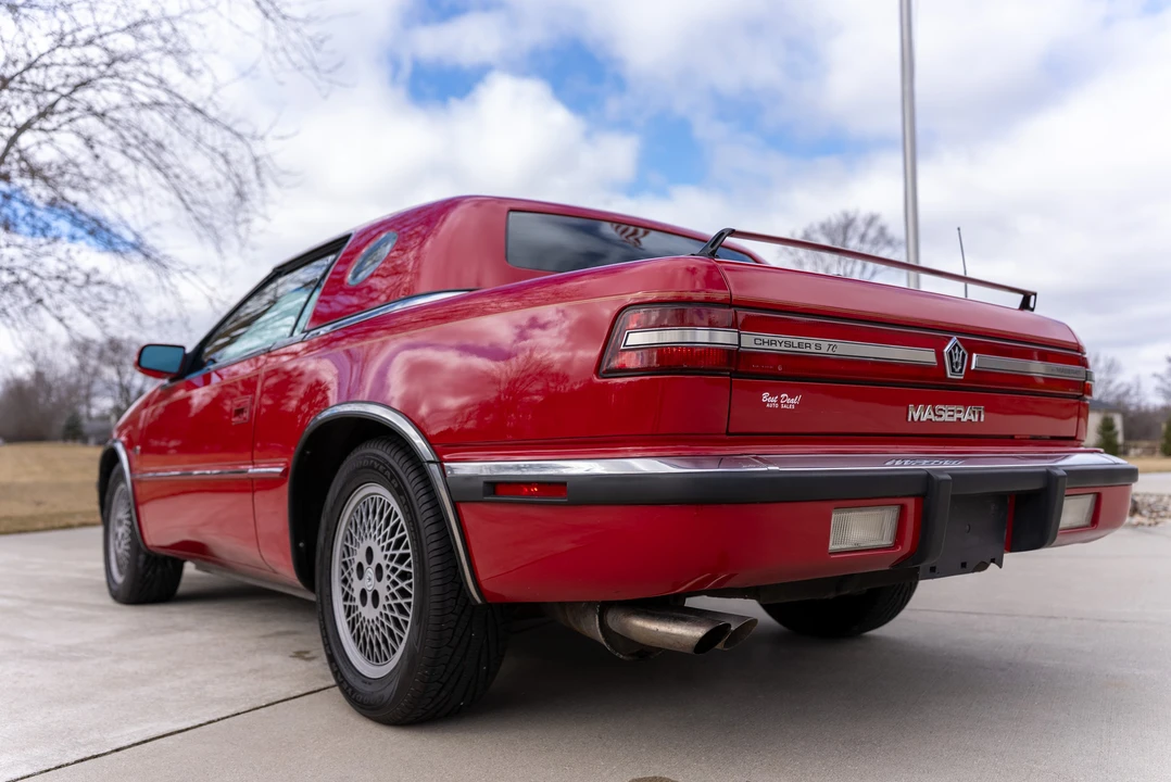 1989 Chrysler TC by Maserati - Image 13 of 31