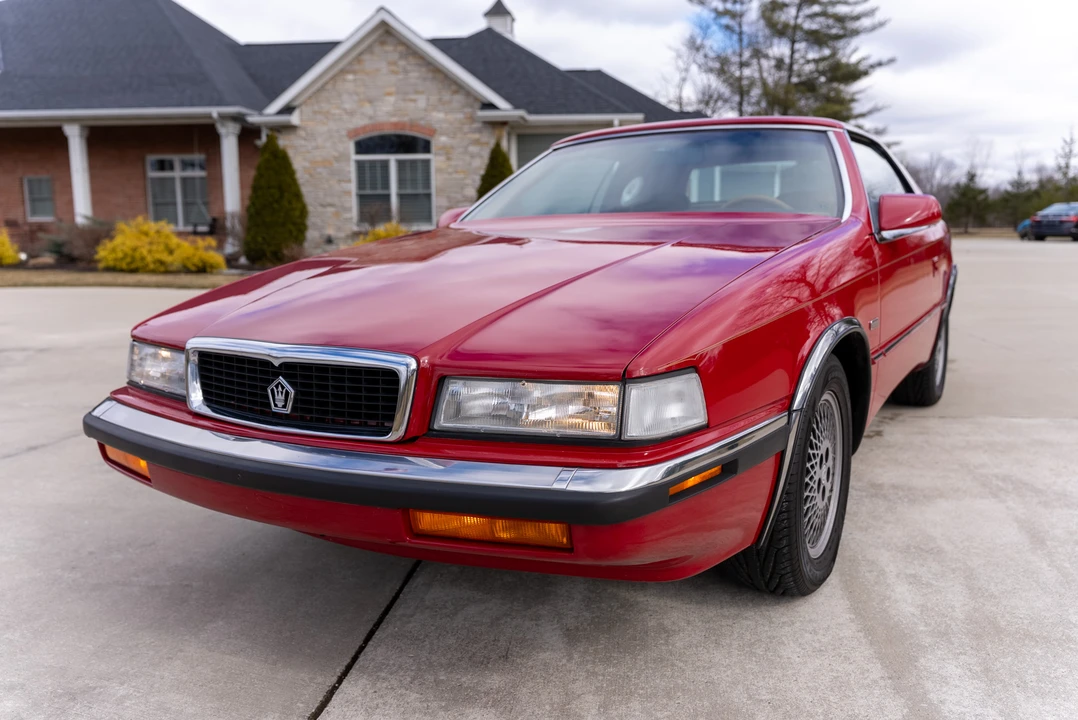 1989 Chrysler TC by Maserati - Image 3 of 31