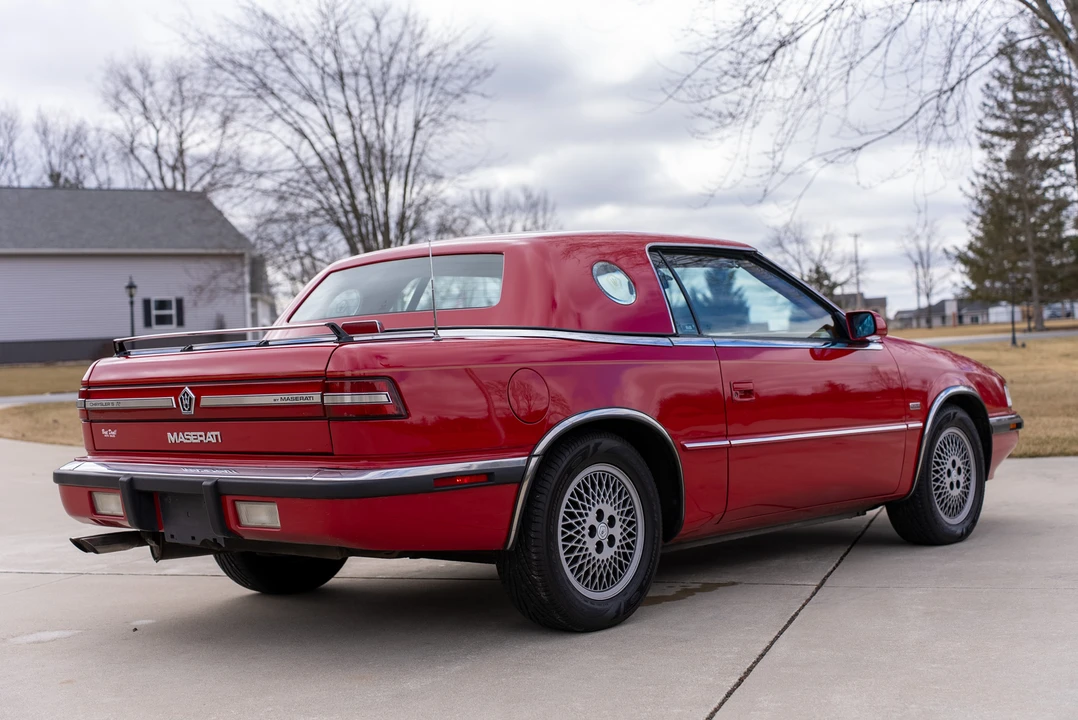 1989 Chrysler TC by Maserati - Image 25 of 31