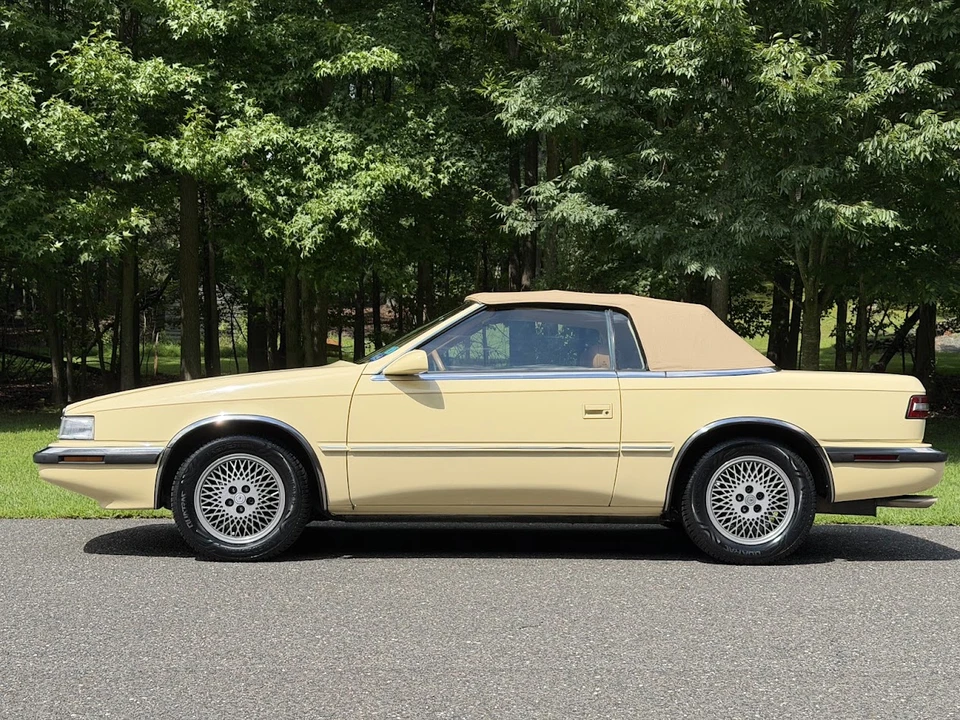 1989 Chrysler TC by Maserati - Image 30 of 31
