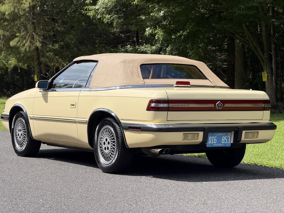 1989 Chrysler TC by Maserati - Image 27 of 31