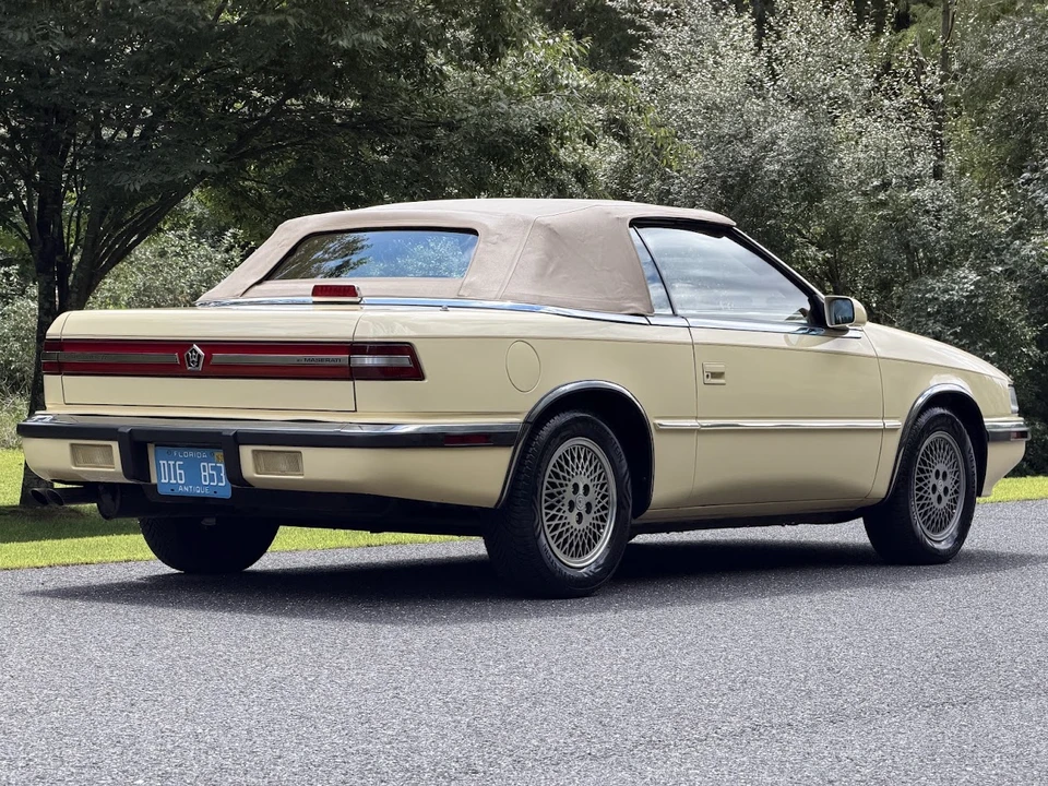 1989 Chrysler TC by Maserati - Image 26 of 31