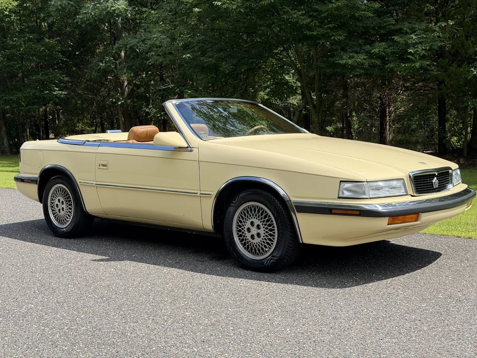 1989 Chrysler TC by Maserati - Image 6 of 31