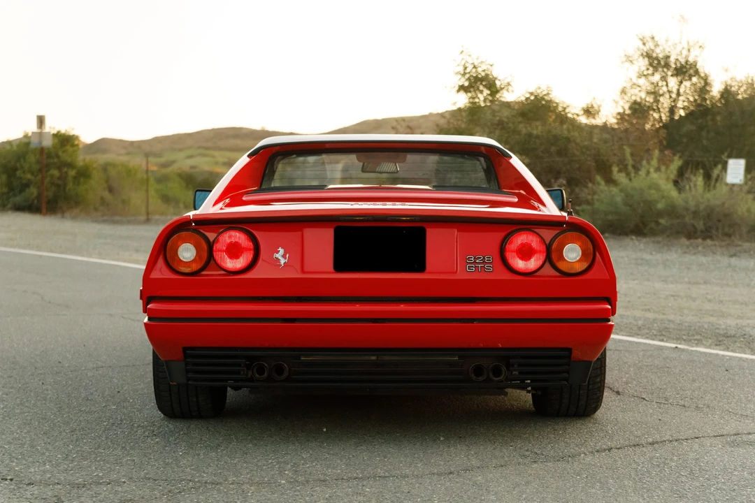 1989 Ferrari 328 GTS - Image 9 of 31