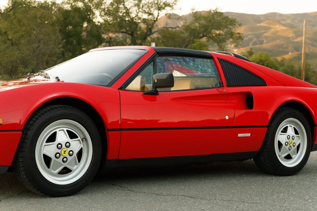 1989 Ferrari 328 GTS - Image 26 of 31
