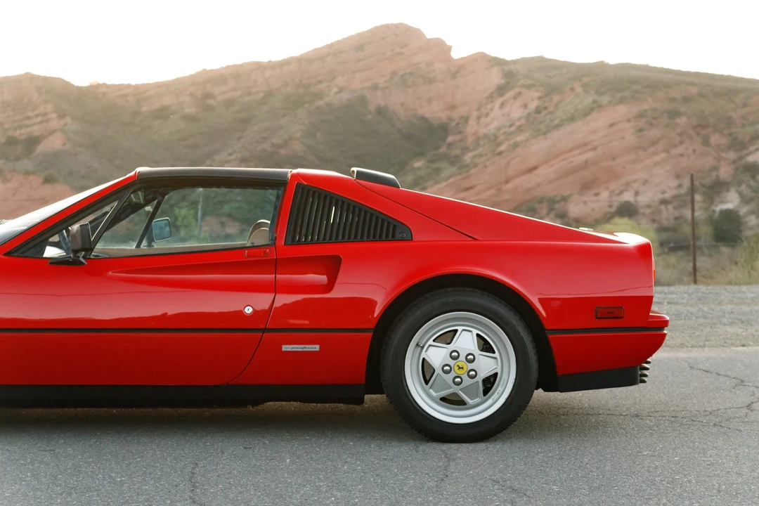 1989 Ferrari 328 GTS - Image 22 of 31