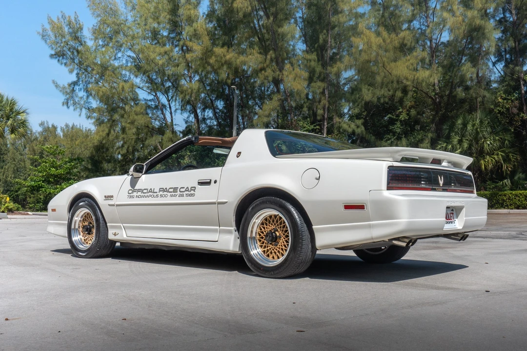 1989 Pontiac Firebird Trans Am 3rd Gen - Image 12 of 31