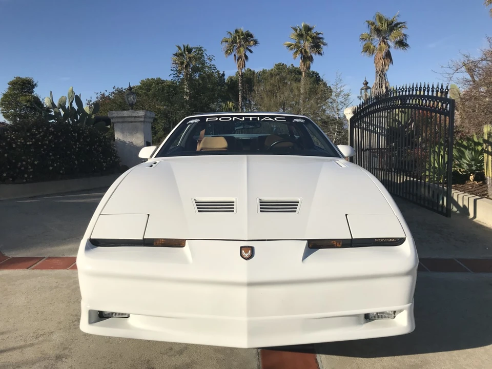 1989 Pontiac Firebird Trans Am 3rd Gen - Image 10 of 31