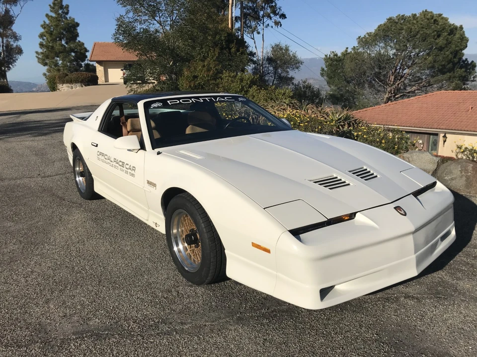 1989 Pontiac Firebird Trans Am 3rd Gen - Image 8 of 31