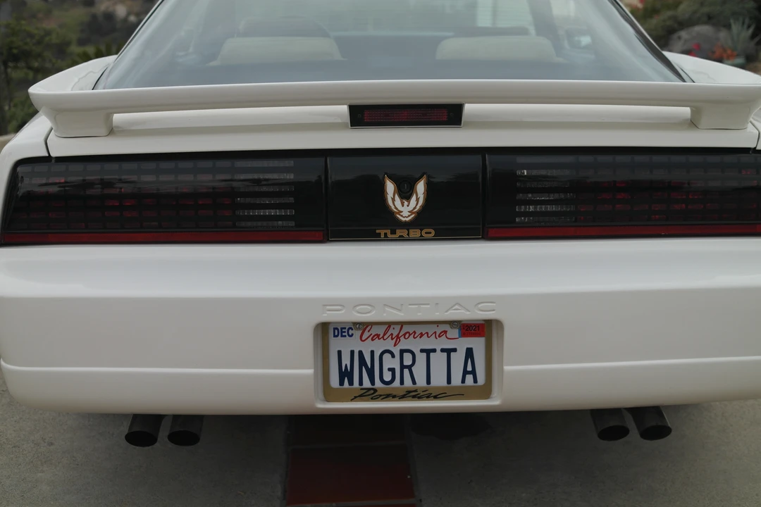 1989 Pontiac Firebird Trans Am 3rd Gen - Image 5 of 31