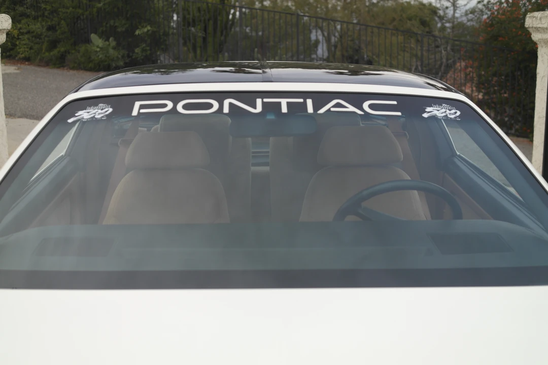 1989 Pontiac Firebird Trans Am 3rd Gen - Image 13 of 31