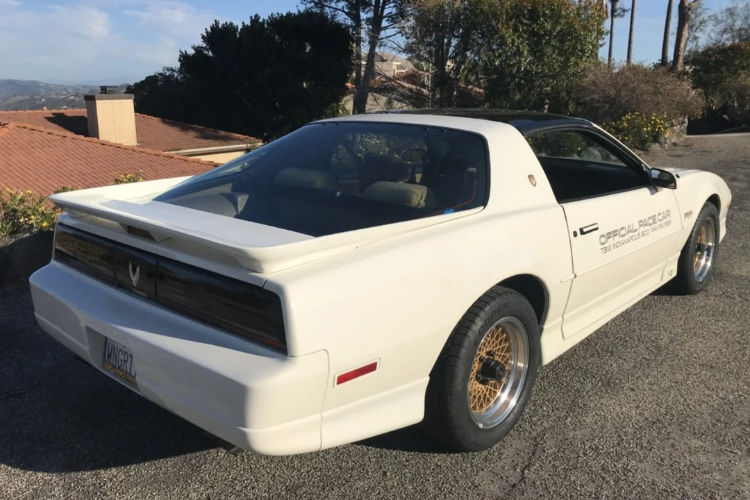 1989 Pontiac Firebird Trans Am 3rd Gen - Image 6 of 31