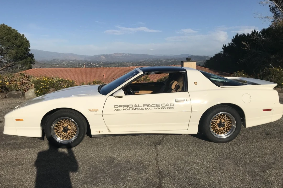 1989 Pontiac Firebird Trans Am 3rd Gen - Image 3 of 31