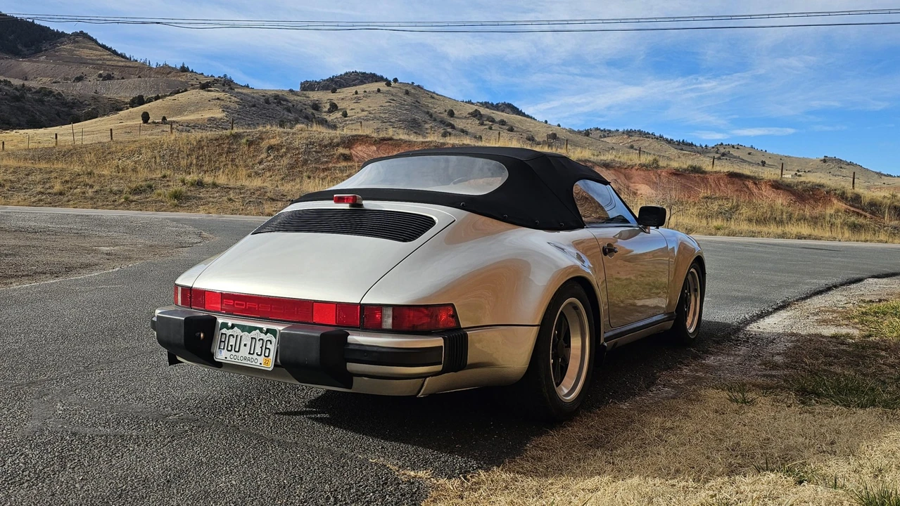 1989 Porsche 911 Carrera 3.2 - Image 11 of 31