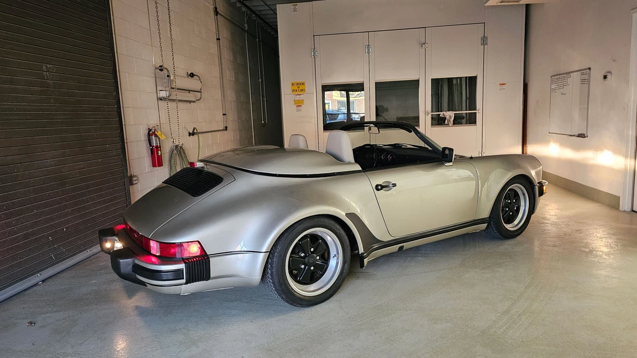 1989 Porsche 911 Carrera 3.2 - Image 19 of 31