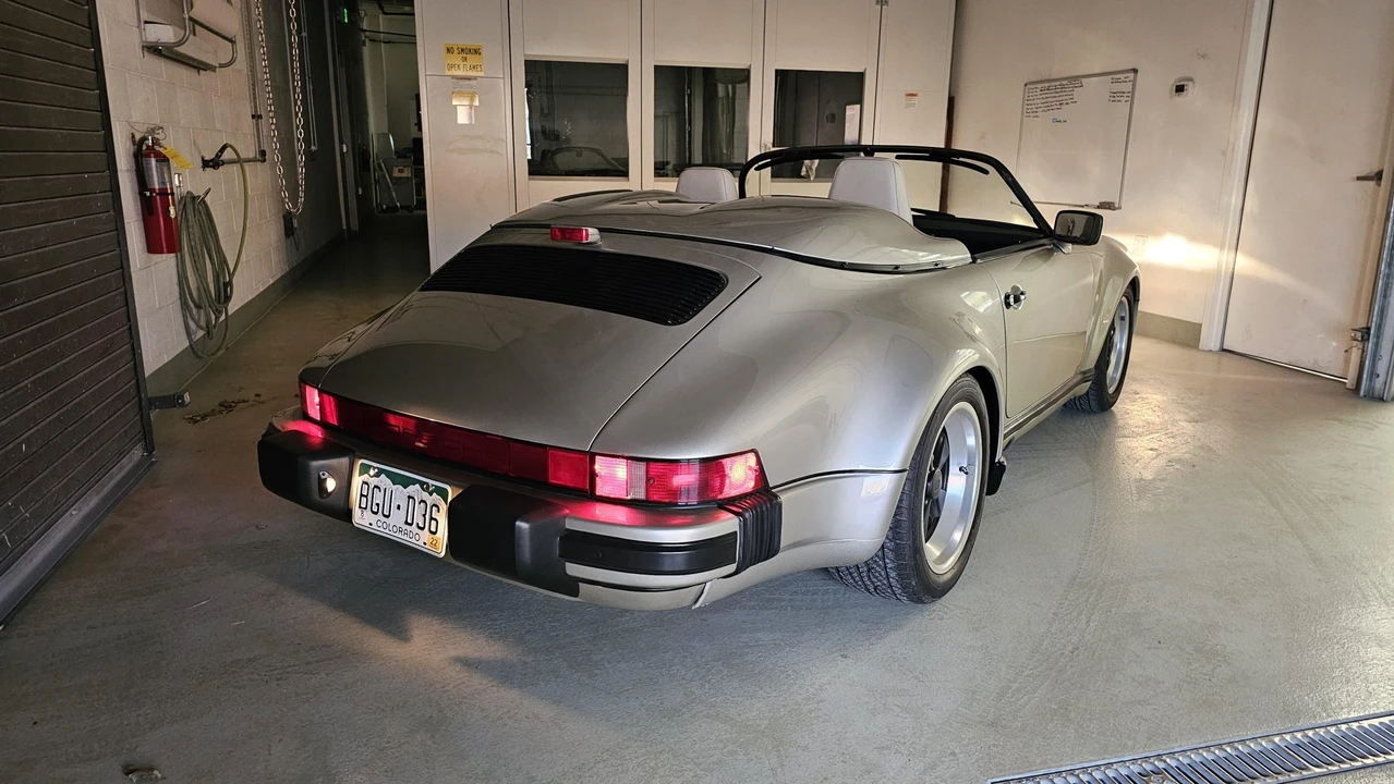 1989 Porsche 911 Carrera 3.2 - Image 20 of 31