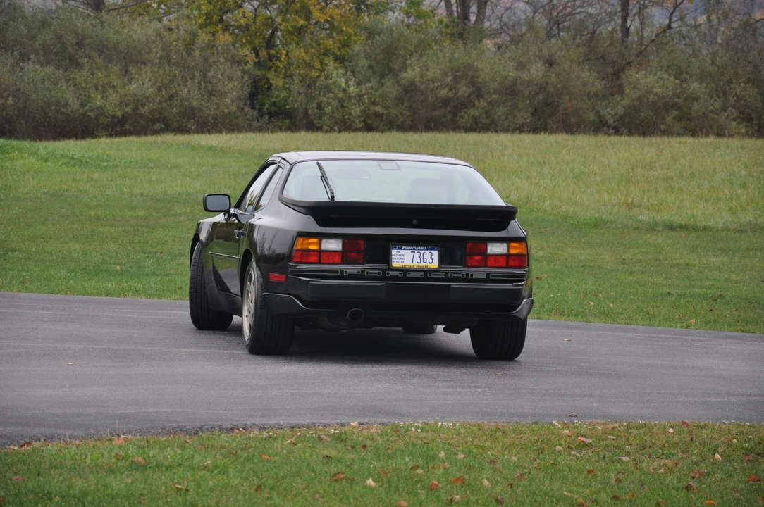 1989 Porsche 944 Turbo - Image 26 of 31