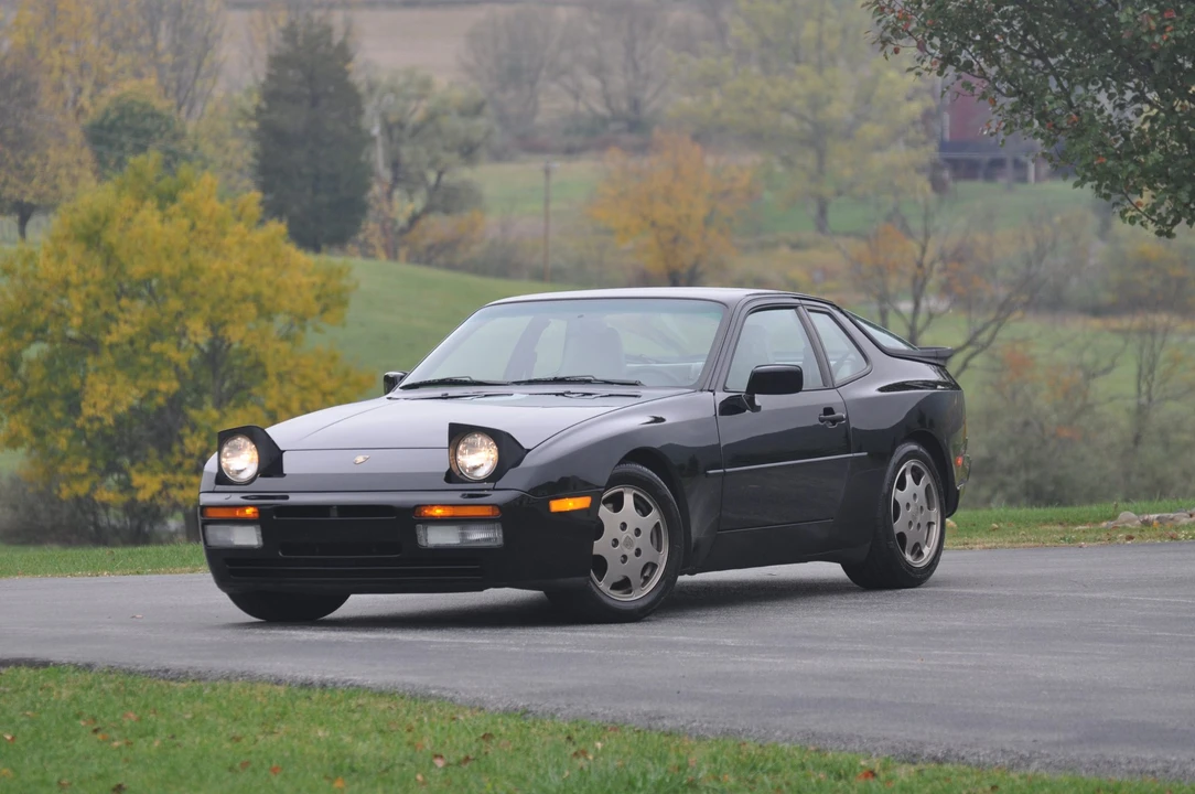 1989 Porsche 944 Turbo - Image 17 of 31