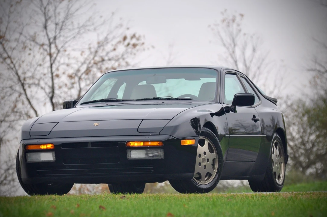 1989 Porsche 944 Turbo - Image 11 of 31