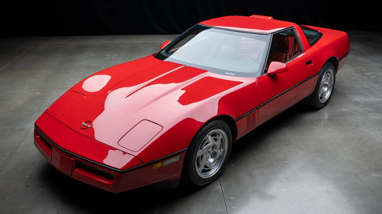 1990 Chevrolet Corvette C4 ZR1 - Image 3 of 31
