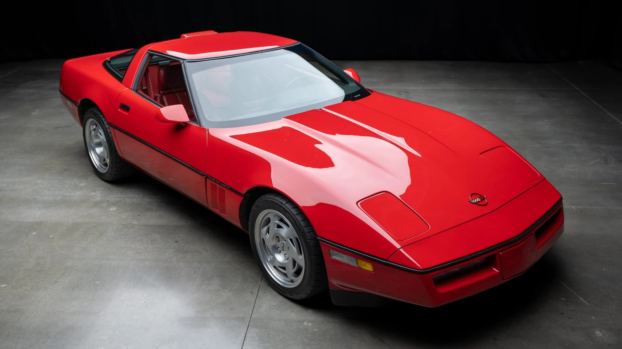 1990 Chevrolet Corvette C4 ZR1 - Image 8 of 31