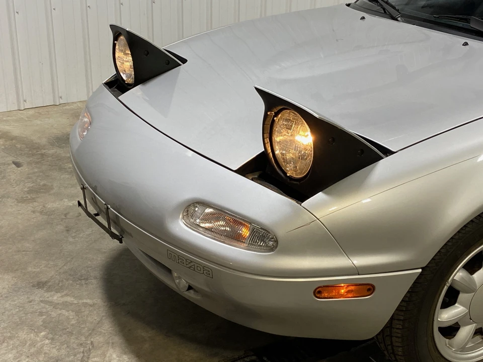 1990 Mazda NA MX-5 Miata - Image 24 of 31