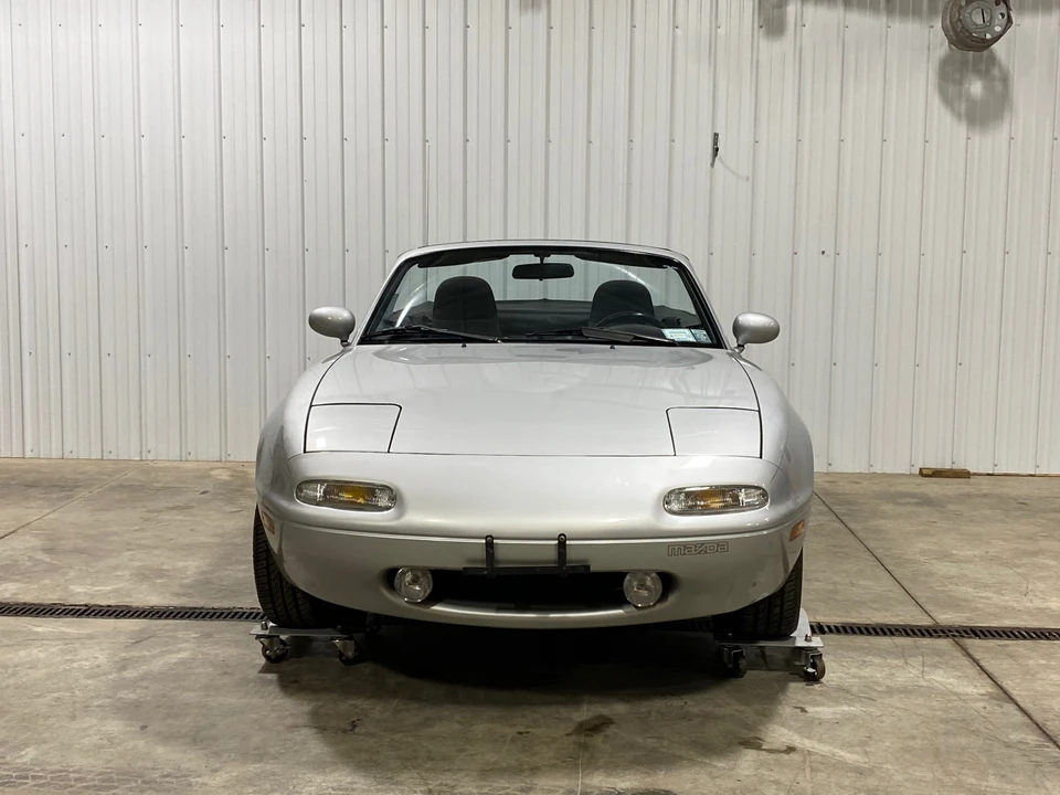 1990 Mazda NA MX-5 Miata - Image 4 of 31