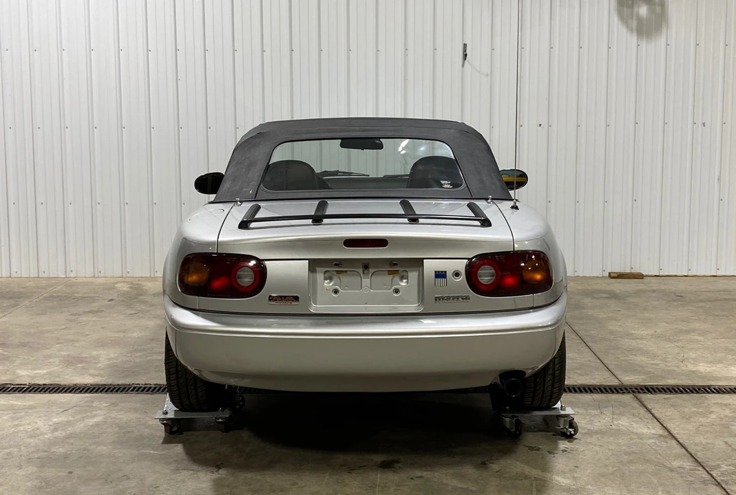 1990 Mazda NA MX-5 Miata - Image 13 of 31