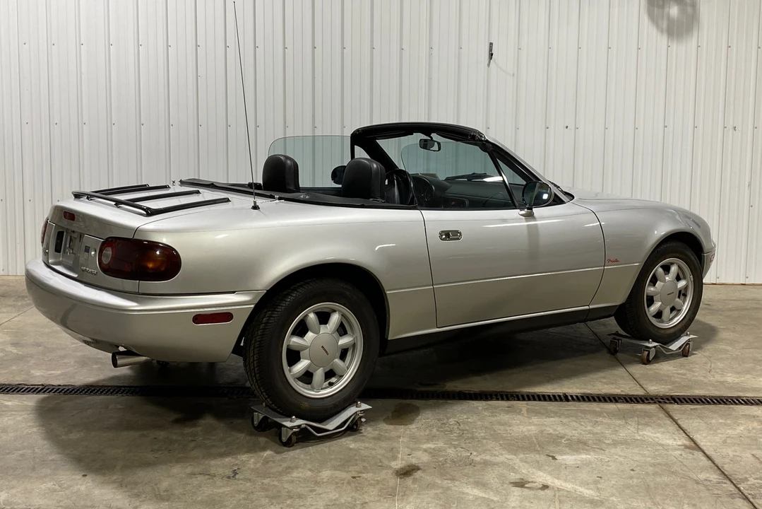1990 Mazda NA MX-5 Miata - Image 10 of 31