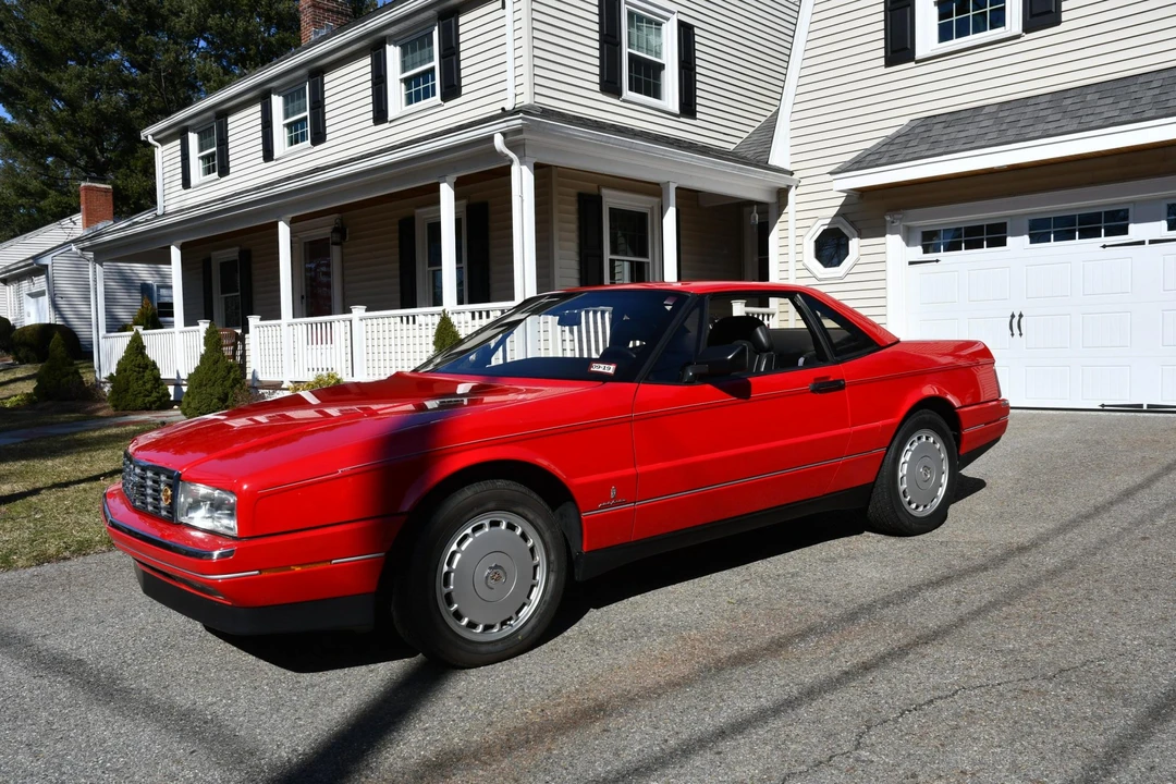 1991 Cadillac Allante - Image 3 of 31