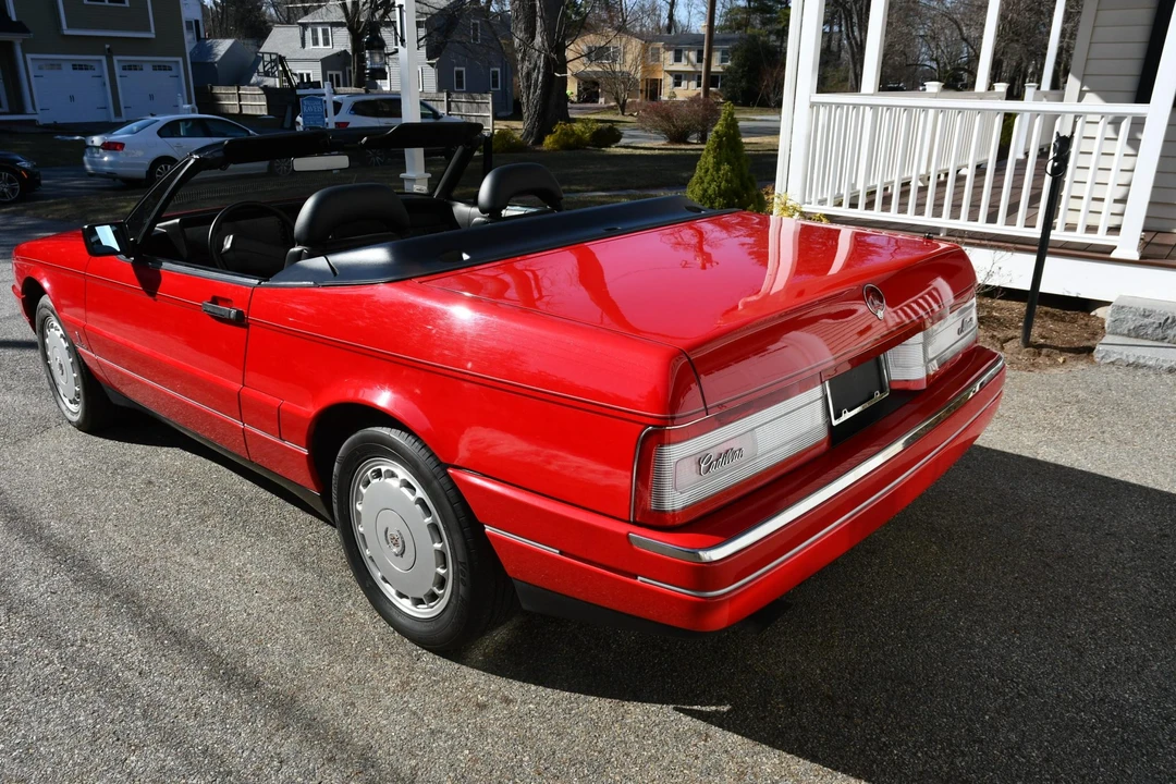 1991 Cadillac Allante - Image 20 of 31