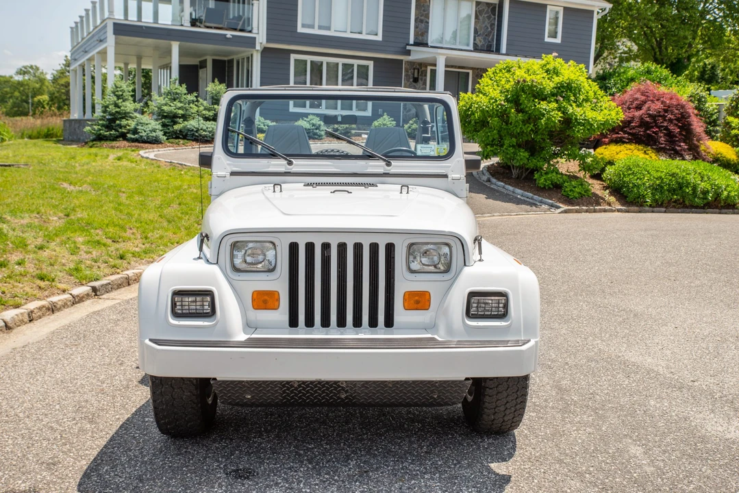 1991 Jeep YJ Wrangler - Image 17 of 31