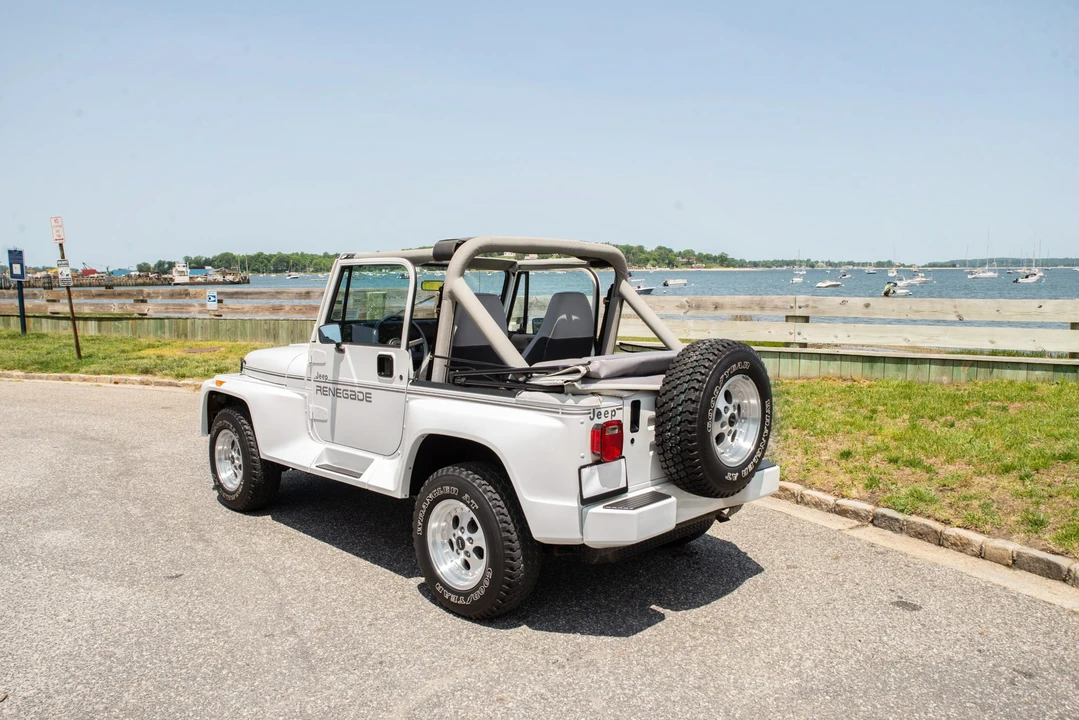 1991 Jeep YJ Wrangler - Image 12 of 31